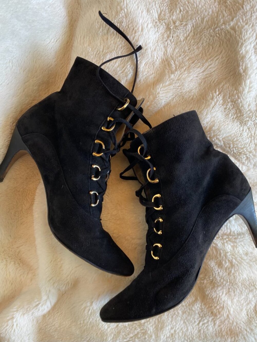 GUCCI BLACK ANKEL LACE UP BOOTY ADORABLE VINTAGE